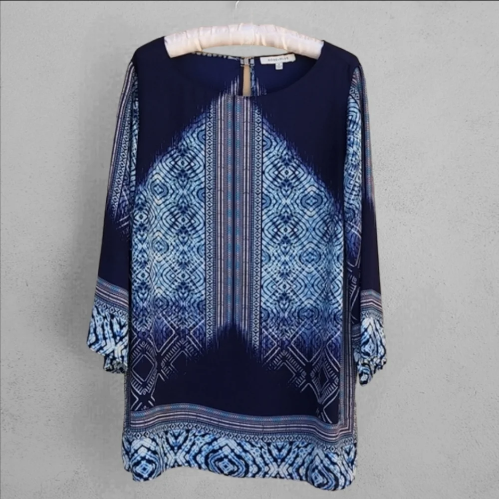 ROSE + OLIVE Batik Blue Tie Dye Tunic Top 1X Plus Tribal Boho Blouse Shirt